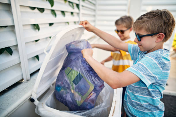 Best Basement Cleanout Services  in Bloomingdale, IL